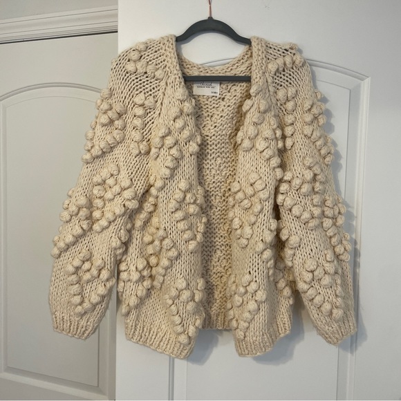 Chicwish Sweaters - Bubble Knit Cardigan - 40% Wool